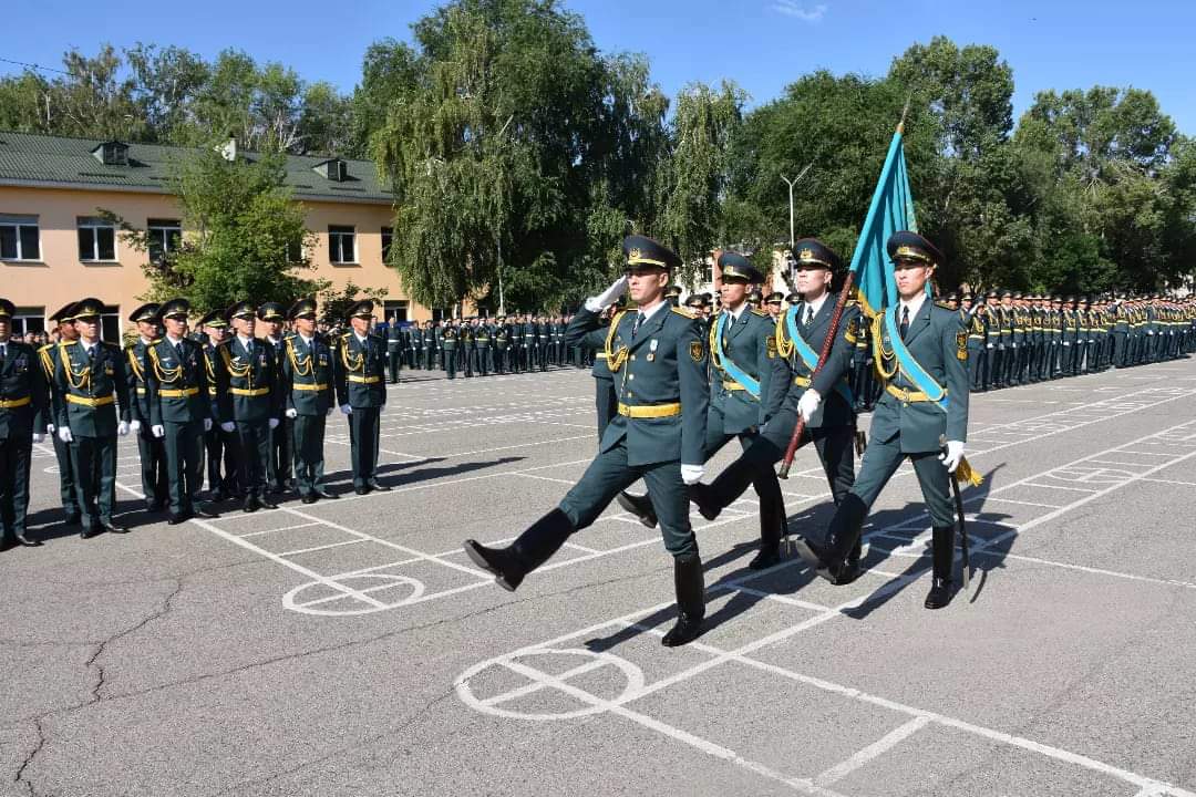 Вы сейчас просматриваете Ряды Вооруженных сил пополнят молодые офицеры