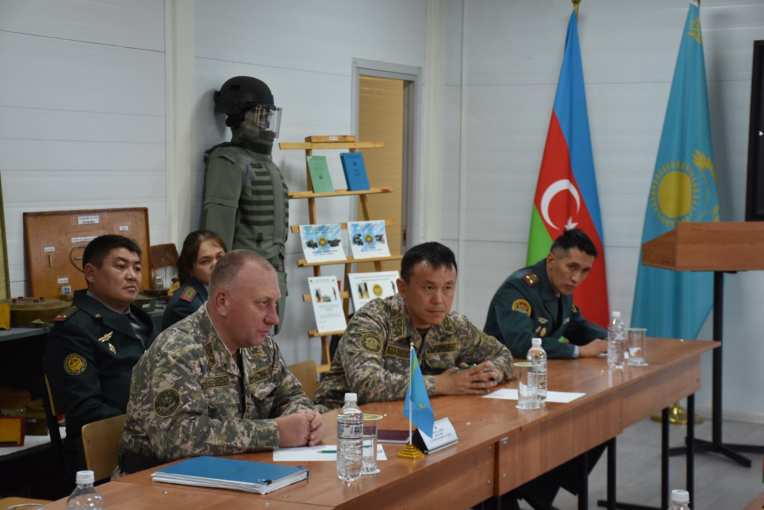 Вы сейчас просматриваете В Военный институт Сухопутных войск имени Сагадата Нурмагамбетова прибыла делегация Главного управления инженерных войск министерства обороны Республики Азербайджан.